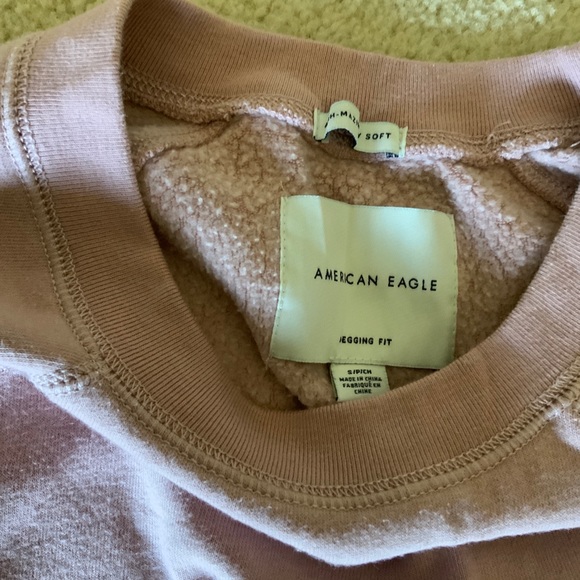 American Eagle Pink Sweatshirt - Picture 3 of 4